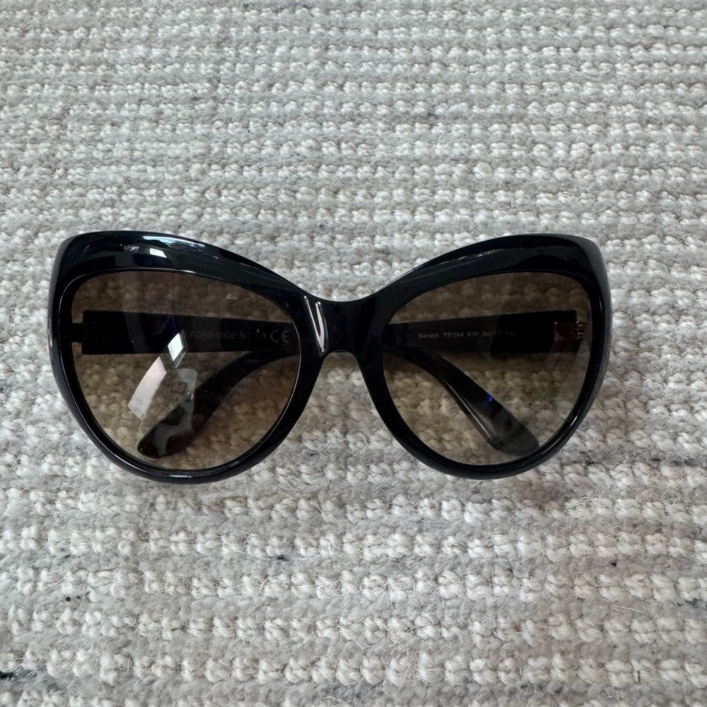 Tom Ford Bardot Cat Eye Sunglasses